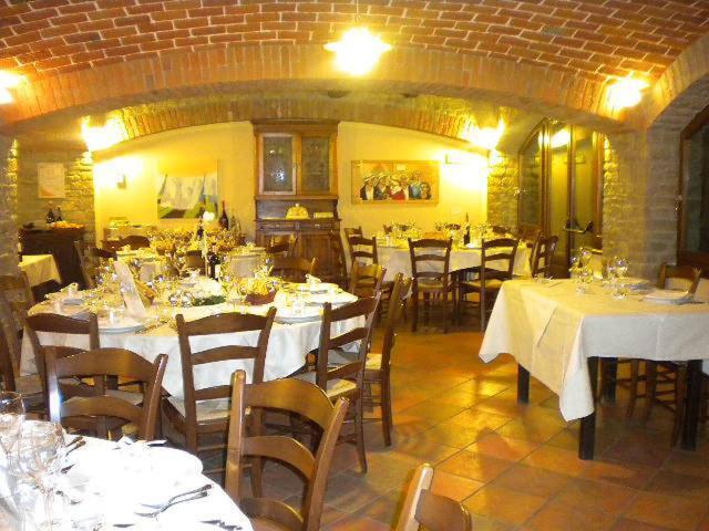 Azienda Agrituristica Alcastle Montabone Dış mekan fotoğraf