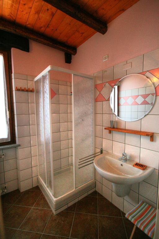 Azienda Agrituristica Alcastle Montabone Dış mekan fotoğraf